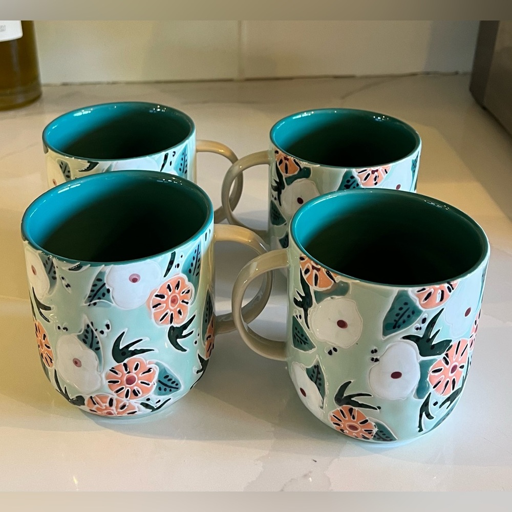Anthropologie Mathilde Floral mug (set of 4)